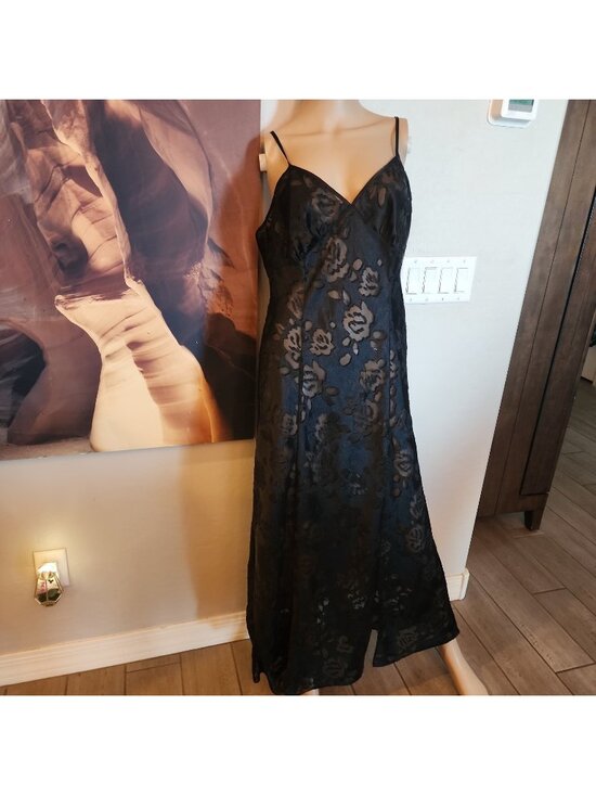 Victoria's Secret Other - Vintage Victoria's Secret Maxi Gown Women's Large Black Burnout Floral 90s
